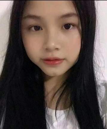 外向含羞草的头像