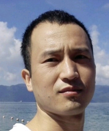 心还是热的的头像