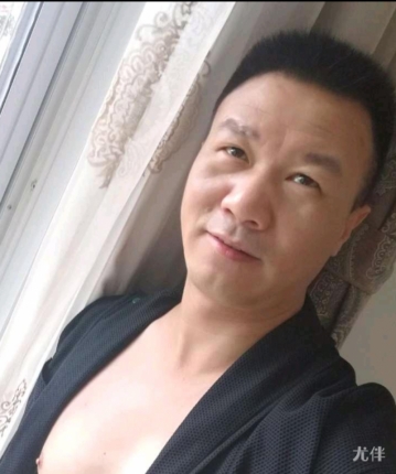 用户NLANWG的头像