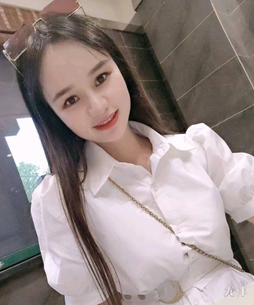 小雪芒果果的头像