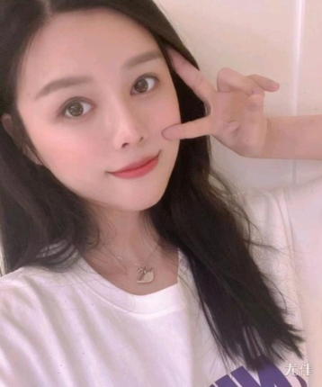 小妮妮吖的头像