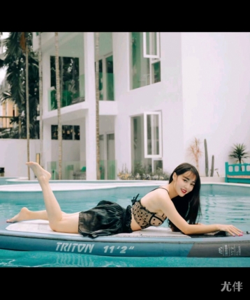 轻熟少女的头像