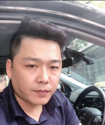 用户HYRQFF的头像