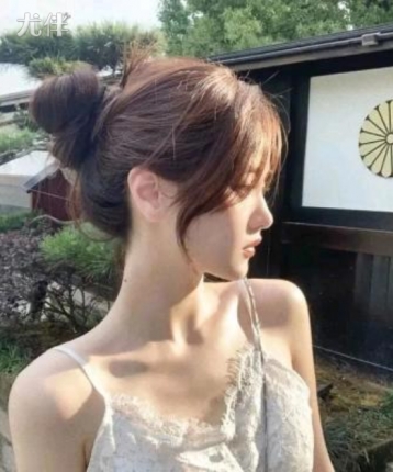 小溪爱吃零食的头像