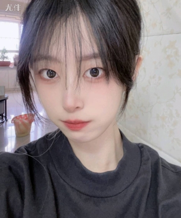 小蜜甜桃的头像