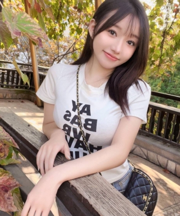 蜜桃味软糖的头像