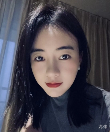 倾城素颜的头像