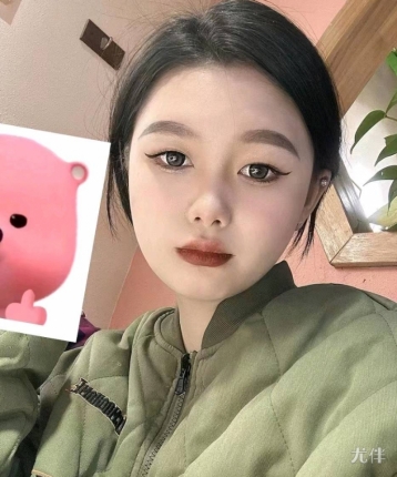 可爱的冰墩墩的头像