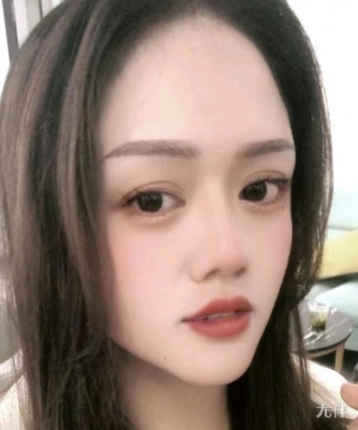 揽哥哥的腰的头像