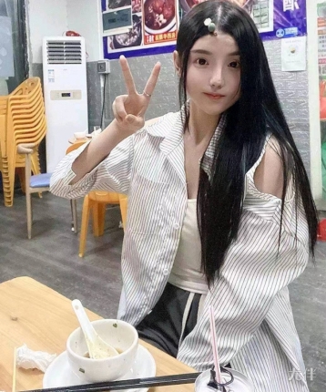 小红帽猫的头像