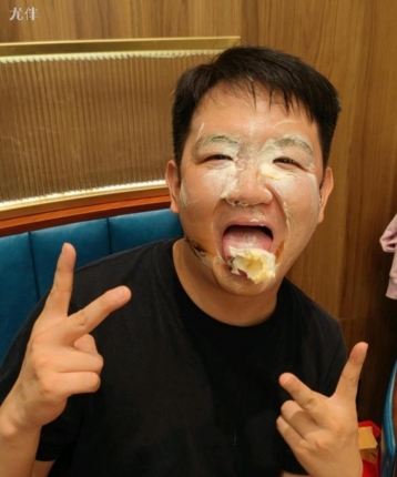 脆脆鲨06的头像