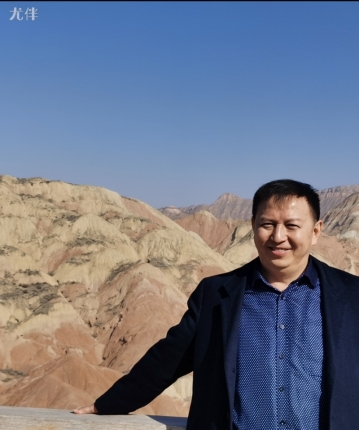 重庆张三丰的头像