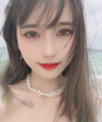 蜜桃官官的头像