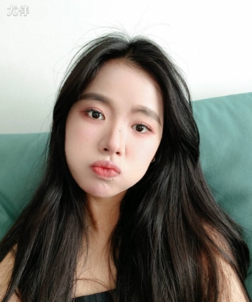 甜甜的婷的头像