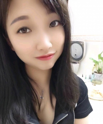 三个只松鼠的头像