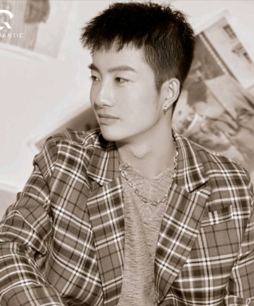 扶苏看看的头像