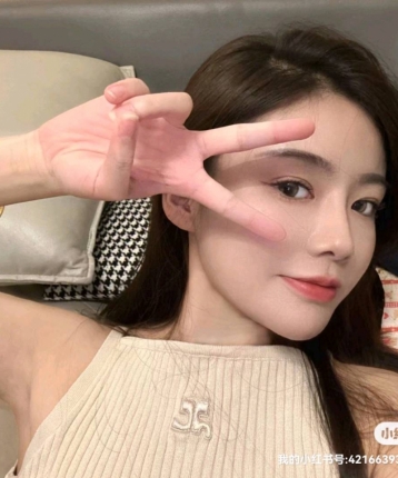 珂珂爱睡觉的头像