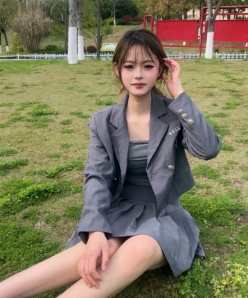 甜甜小丽的头像