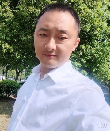 初夏之海的头像