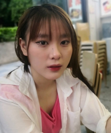 小雨点，，的头像