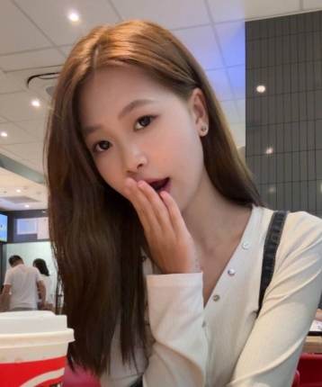 飘飘雪雪的头像