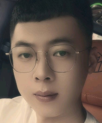 伤了鱼的猫的头像