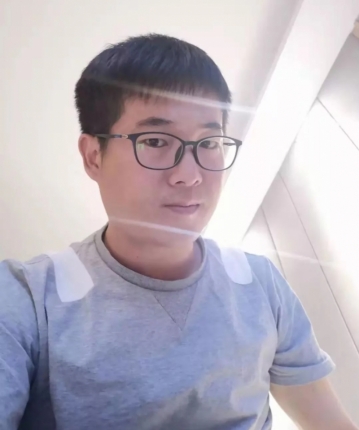 德而得的头像