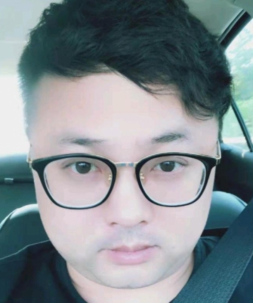 大树下的月光的头像