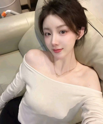 嫣然一笑h的头像