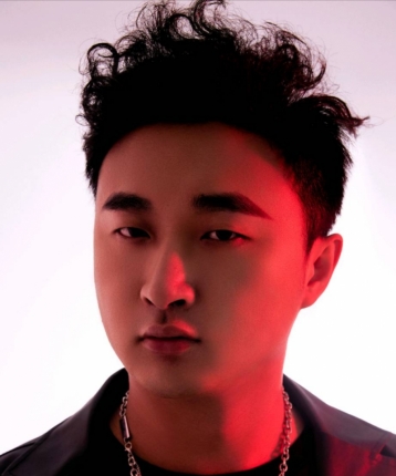 久久久不能的头像