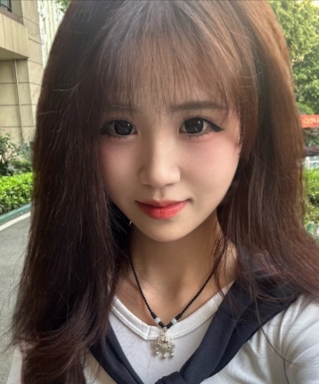 安妮妮吖的头像