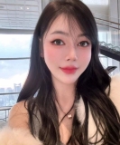 冬季女孩的照片