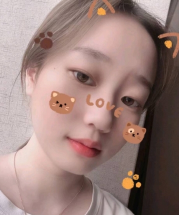 满脸稚气的头像