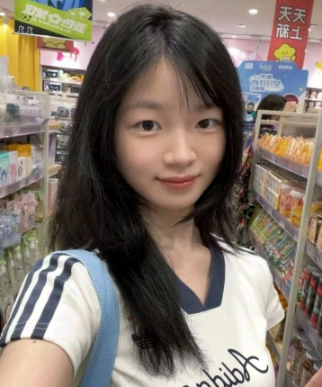 穆婷婷的头像