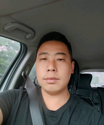 喝酒不会吐的头像