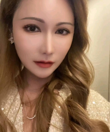 娜娜不想睡的头像