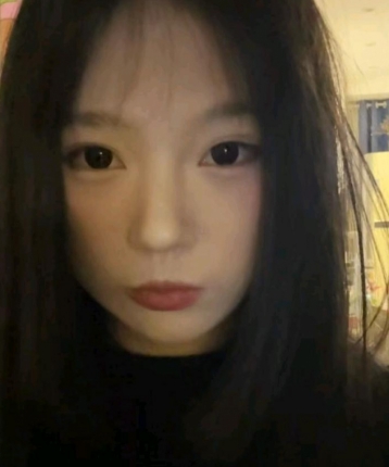 爱看电影的妮妮的头像