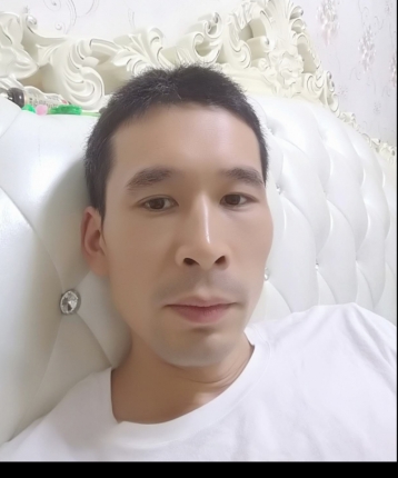 轻功的头像