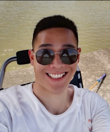 李悟睡不醒的头像