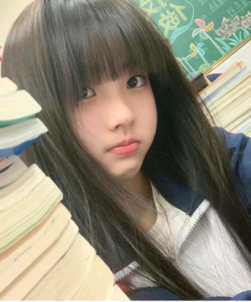 小猫咪呢的头像