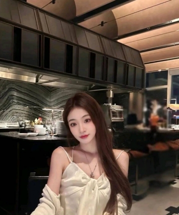 薄荷初夏的头像