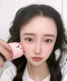 上海伴游萤火冷照片