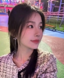 林奈儿的照片