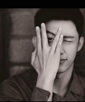 龙行龘龘龘龘的头像