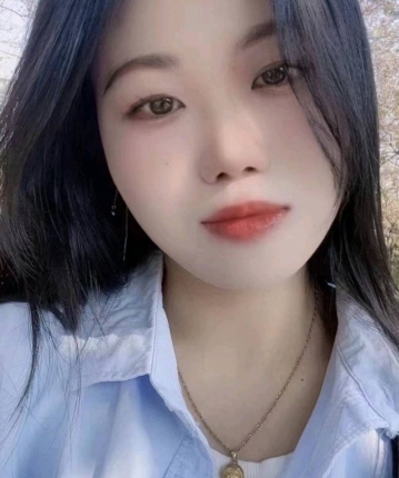 莉莉莉莉的头像