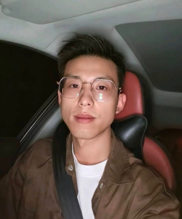 笑出来的腹肌的头像