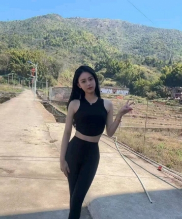 伊伊呀呀的头像