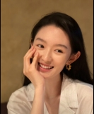 不爱吃香菜的小美的照片