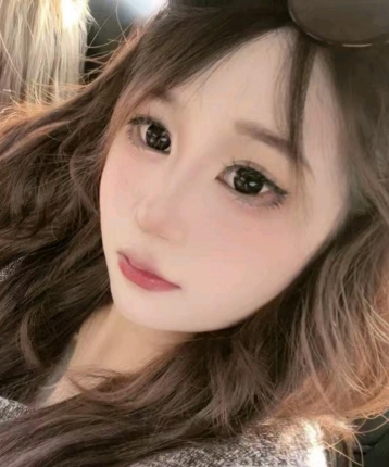 甜甜的小葡萄的头像