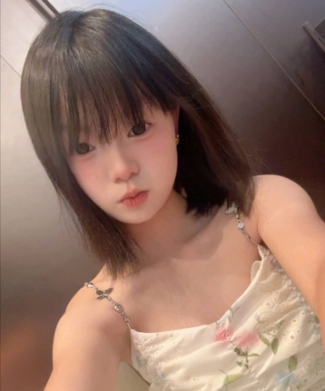 草莓软糖的头像